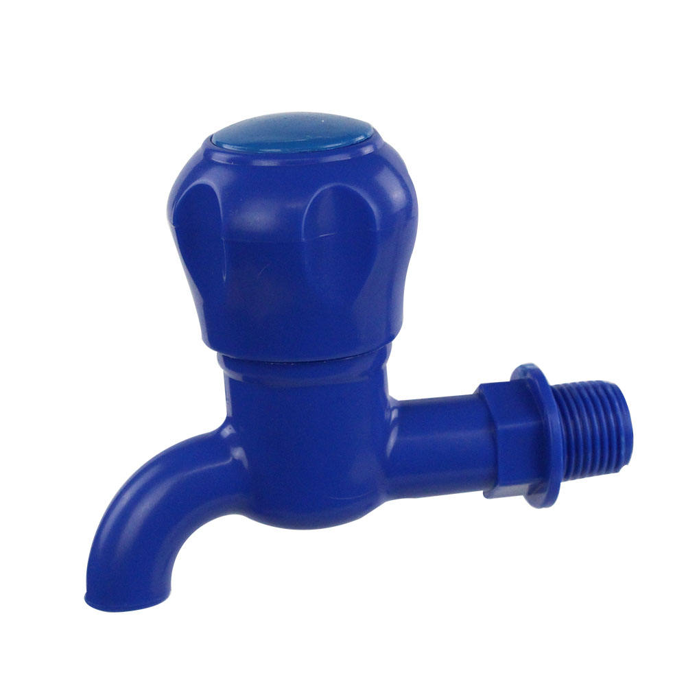 صنبور PVC