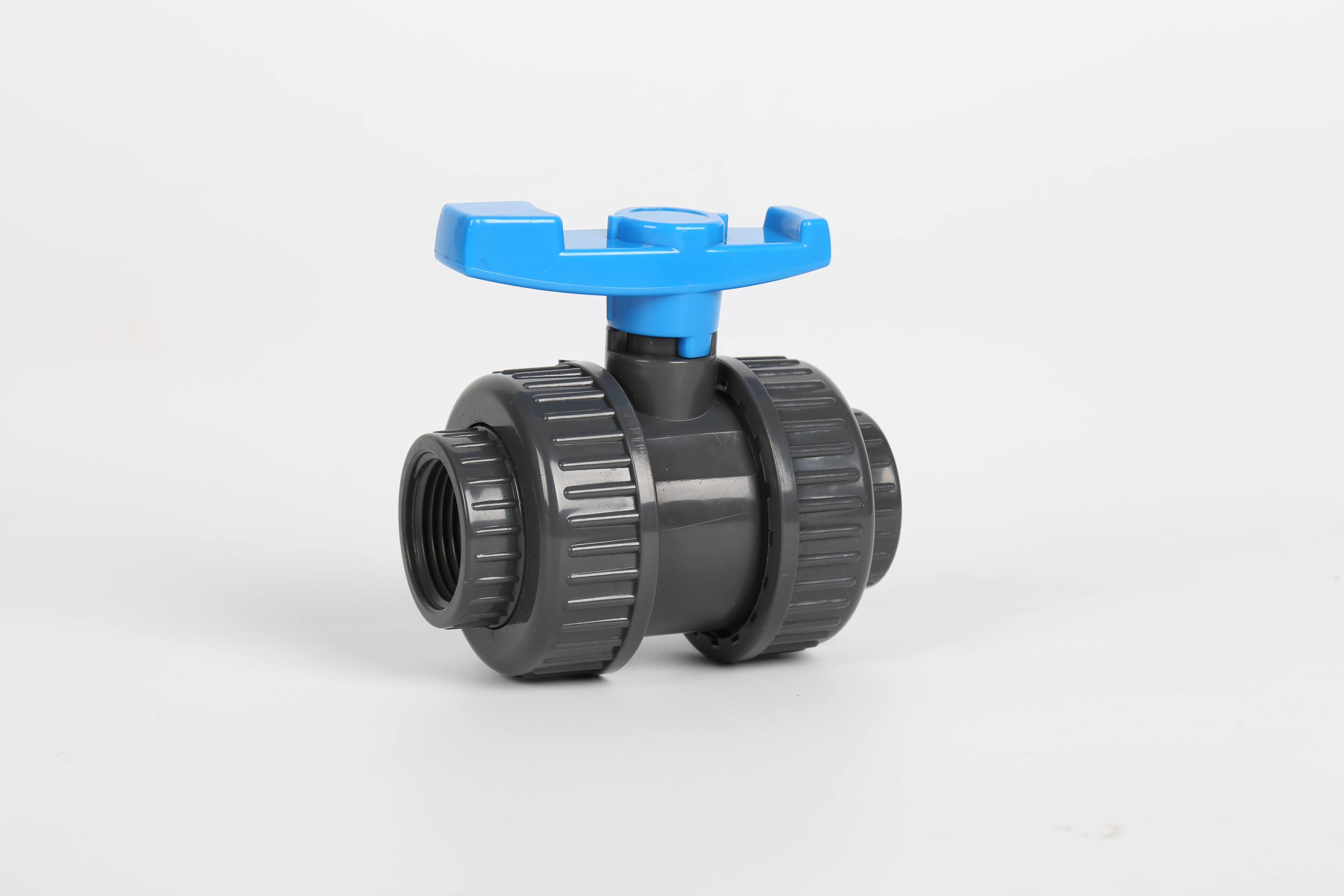 العناصر الساخنة ASTM SCH80 CPVC مزدوجة الاتحاد الكرة Vavles