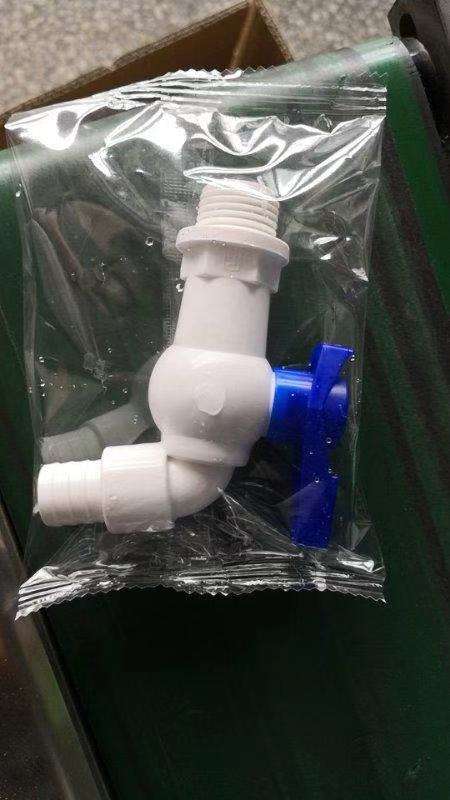 البلاستيك PVC بيبكوك الحنفيات / بالوعة الحنفية